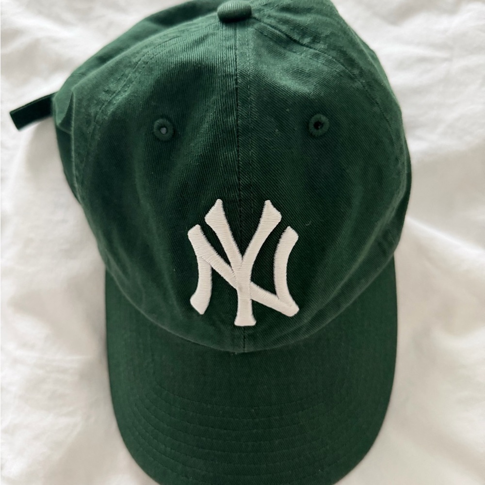47 Brand Green and White Women's Hat